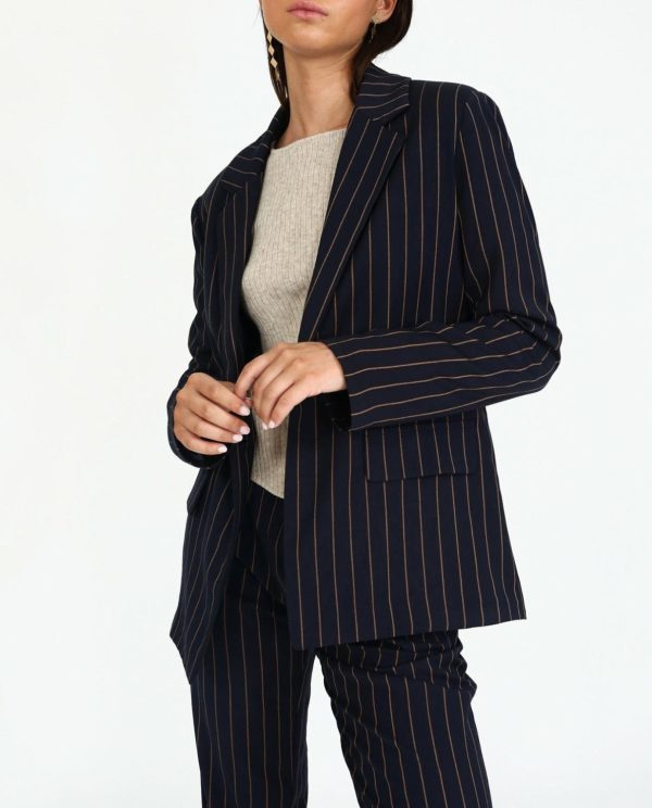 Attiremason.shop064d4c7793 2