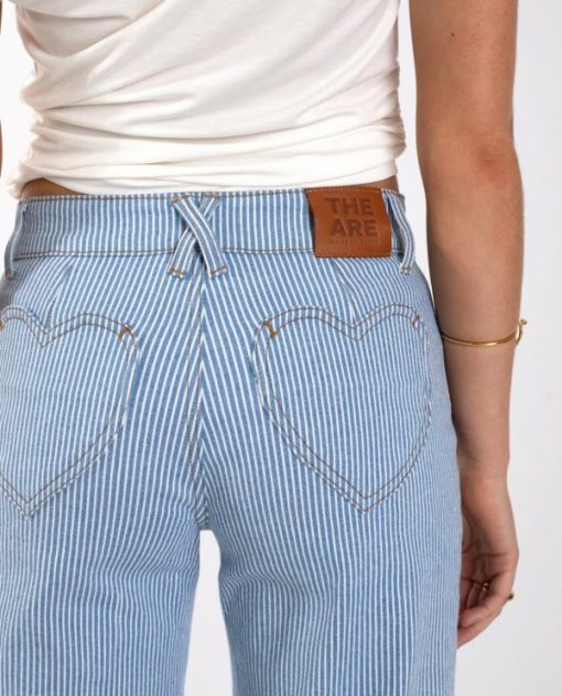 Attiremason.shop75f16b25c5 1