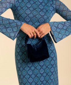 Attiremason.shopb15b063bc0 1