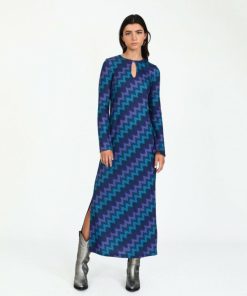 Attiremason.shope4b1fd7f14 1